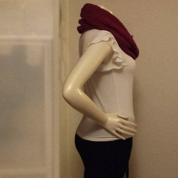 Burgundy Scarf and Head or wristband - Picture 6 of 15